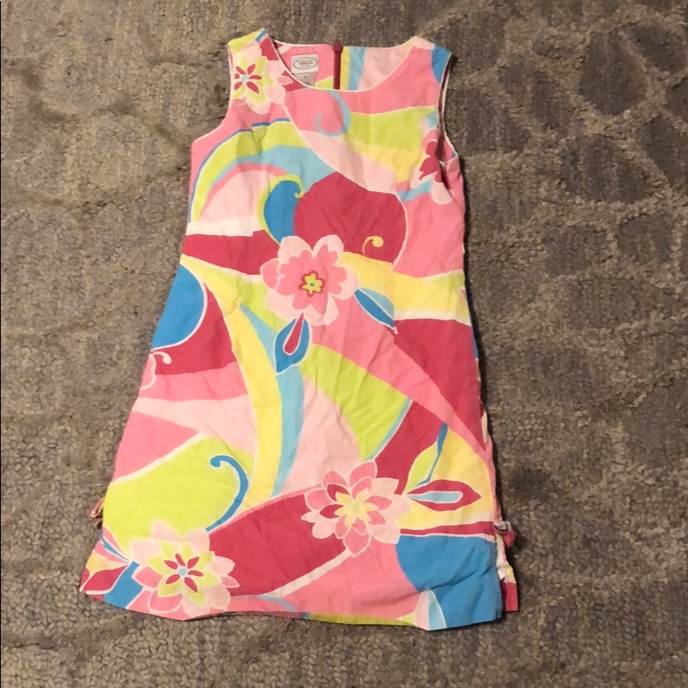 cute kids zip up with frillys at side slit